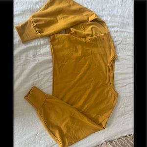 Mustard yellow cropped long sleeve